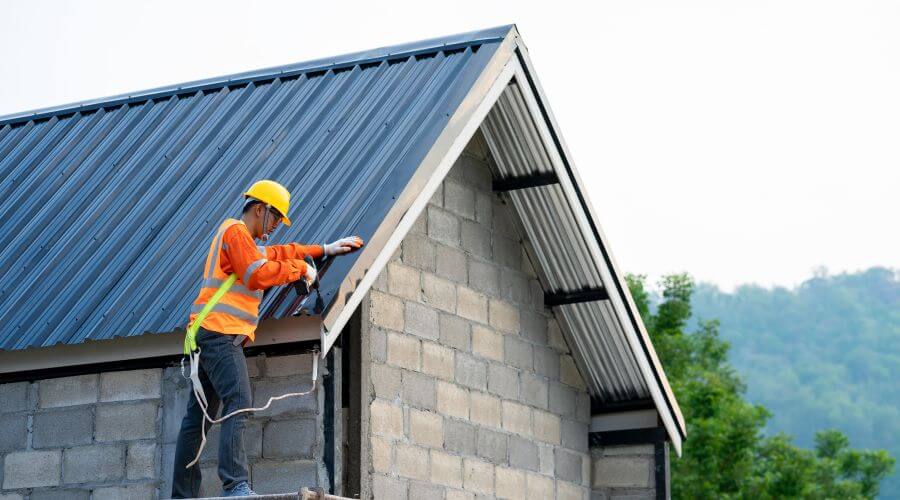 Professional residential roofers in Bay City, MI